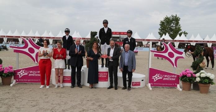 À Bourg-en-Bresse, Juliette Faligot et Benoit Cernin montent sur le podium du Grand Prix 4*