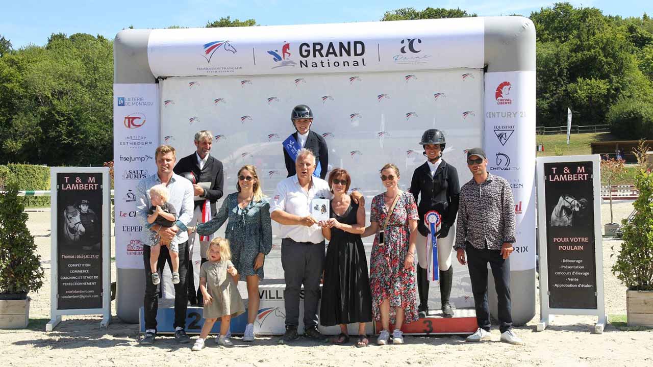 Grand national FFE Villers Vicomte 2022 podium